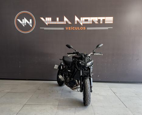 YAMAHA MT-09 850 ABS, Foto 4