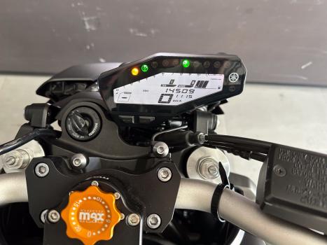 YAMAHA MT-09 850 ABS, Foto 9