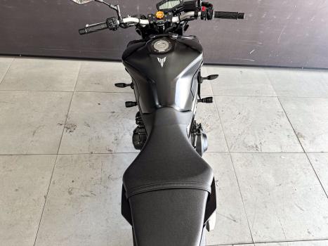 YAMAHA MT-09 850 ABS, Foto 12