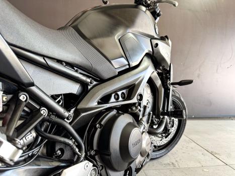 YAMAHA MT-09 850 ABS, Foto 19