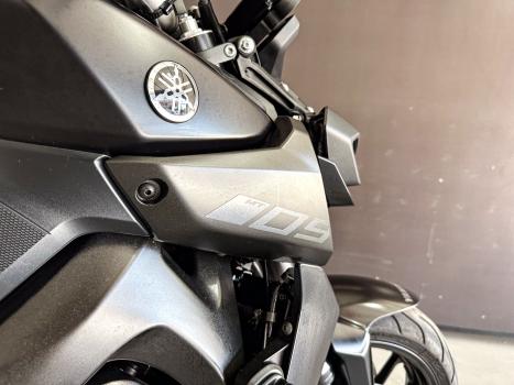 YAMAHA MT-09 850 ABS, Foto 20