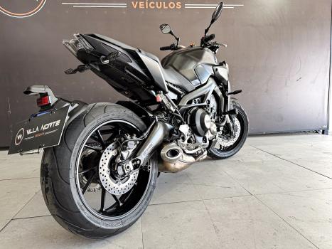 YAMAHA MT-09 850 ABS, Foto 22