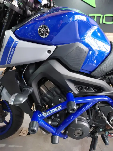 YAMAHA MT-09 850 ABS, Foto 11
