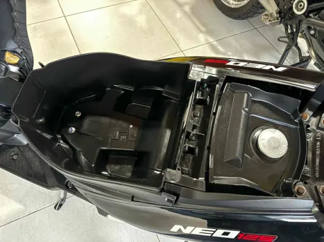 YAMAHA Neo UBS 125 , Foto 7