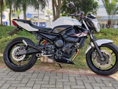 YAMAHA XJ6 600 N, Foto 7