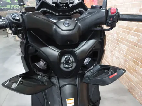 YAMAHA Xmax 250 , Foto 4