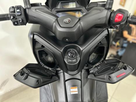 YAMAHA Xmax 250 , Foto 10