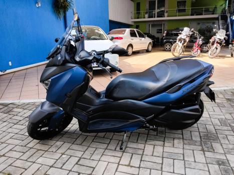 YAMAHA Xmax 250 , Foto 2