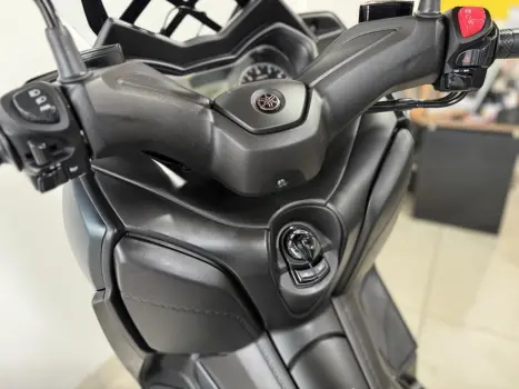 YAMAHA Xmax 250 , Foto 11