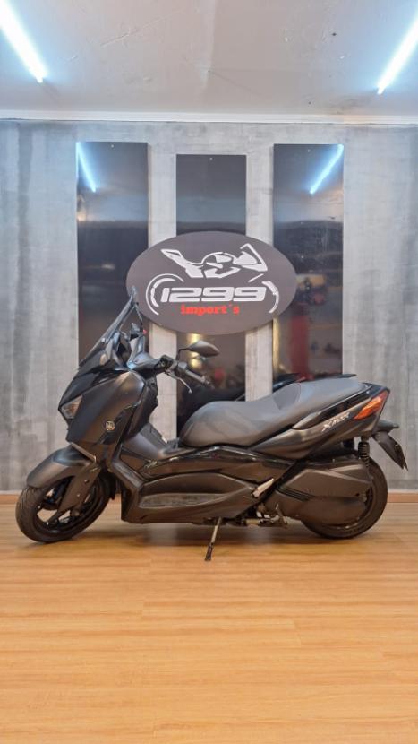 YAMAHA Xmax 250 , Foto 2