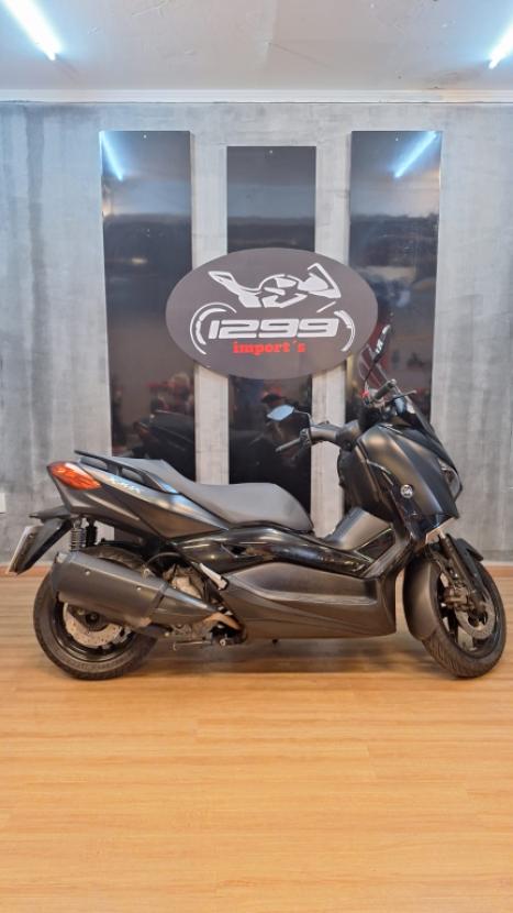 YAMAHA Xmax 250 , Foto 4