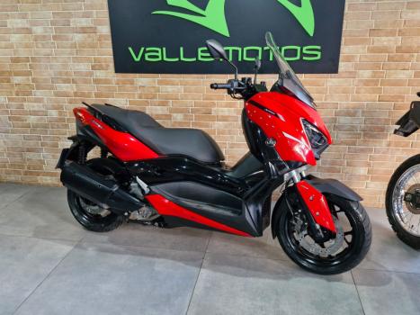 YAMAHA Xmax 250 , Foto 6