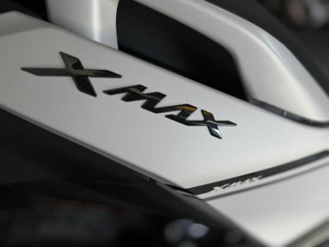 YAMAHA Xmax 250 , Foto 3