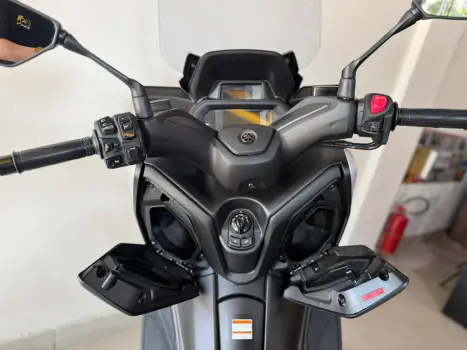 YAMAHA Xmax 250 , Foto 8