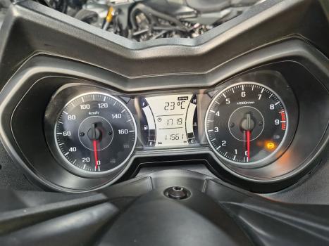 YAMAHA Xmax 250 , Foto 4