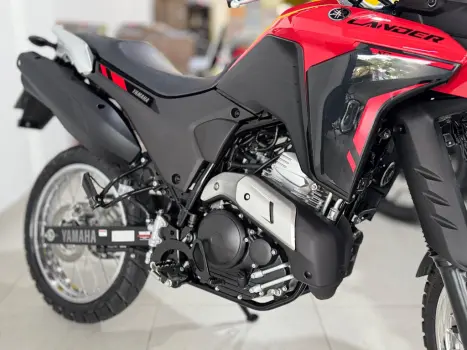 YAMAHA XTZ 250 LANDER, Foto 4