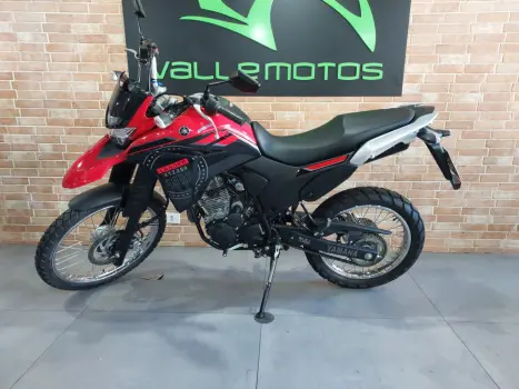 YAMAHA XTZ 250 LANDER, Foto 2