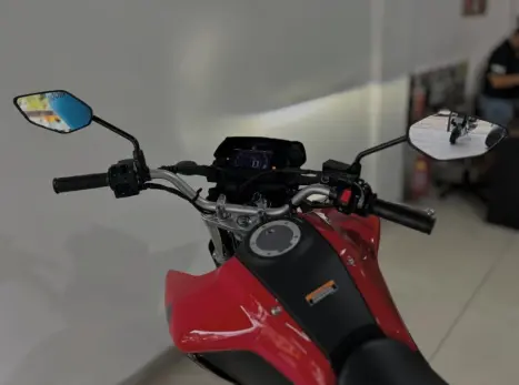 YAMAHA XTZ 250 LANDER, Foto 9