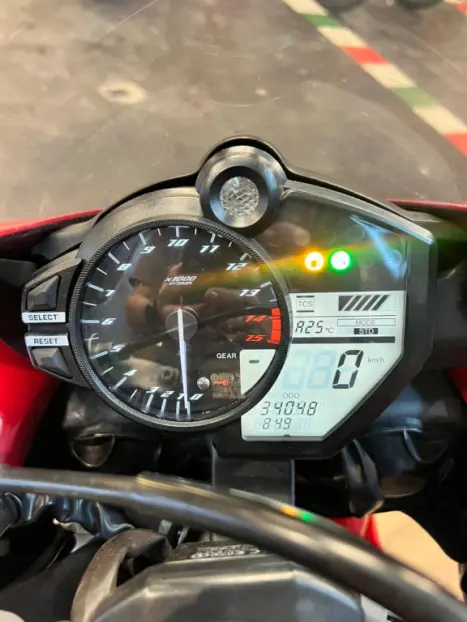 YAMAHA YZF R1 1000 , Foto 6