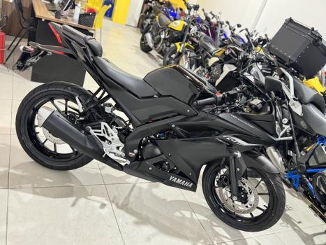 YAMAHA YZF R15 150 ABS, Foto 7