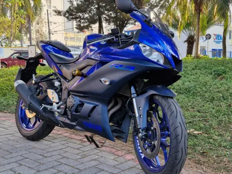 YAMAHA YZF R3 320 ABS, Foto 5