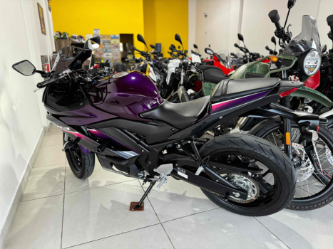 YAMAHA YZF R3 320 ABS, Foto 8