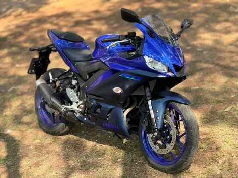 YAMAHA YZF R3 320 ABS, Foto 6