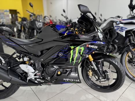 YAMAHA YZF R3 320 ABS, Foto 5