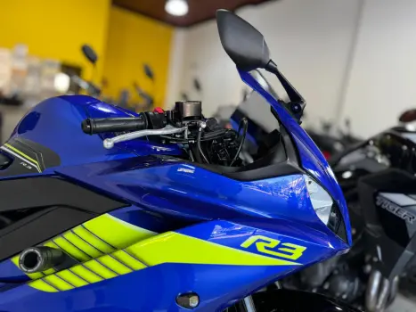 YAMAHA YZF R3 320 ABS, Foto 4