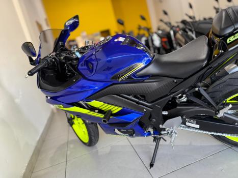 YAMAHA YZF R3 320 ABS, Foto 9