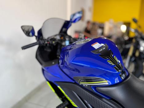 YAMAHA YZF R3 320 ABS, Foto 10