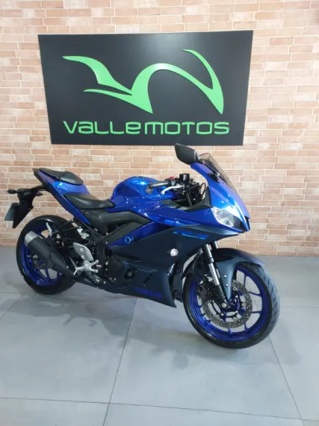 YAMAHA YZF R3 320 ABS, Foto 6