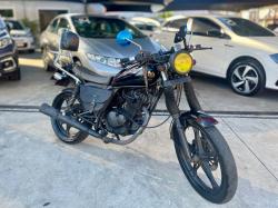 SUZUKI Intruder 125 