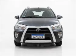 TOYOTA Etios Cross 1.5 16V 4P