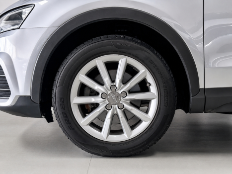 AUDI Q3 1.4 4P FLEX TFSI S-TRONIC AUTOM�TICO, Foto 5