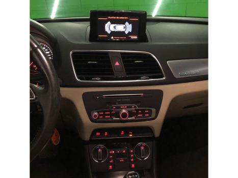 AUDI Q3 2.0 4P TFSI AMBIENTE QUATTRO S-TRONIC AUTOM�TICO, Foto 10