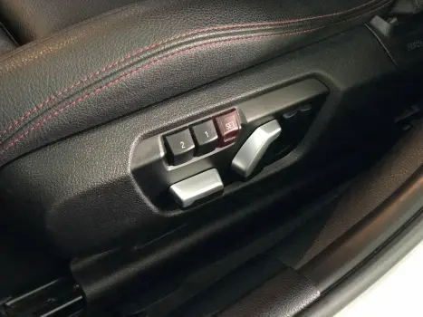 BMW 320I 2.0 16V 4P TURBO M SPORT AUTOMÁTICO, Foto 16 BMW 320I 2.0 16V 4P TURBO M SPORT AUTOMÁTICO, Foto 16