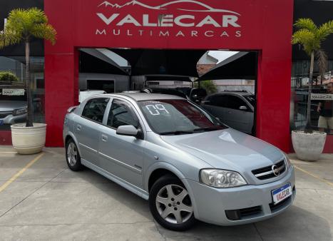 CHEVROLET Astra Hatch 2.0 4P ADVANTAGE  FLEX, Foto 1 CHEVROLET Astra Hatch 2.0 4P ADVANTAGE  FLEX, Foto 1