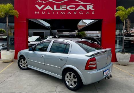 CHEVROLET Astra Hatch 2.0 4P ADVANTAGE  FLEX, Foto 5 CHEVROLET Astra Hatch 2.0 4P ADVANTAGE  FLEX, Foto 5