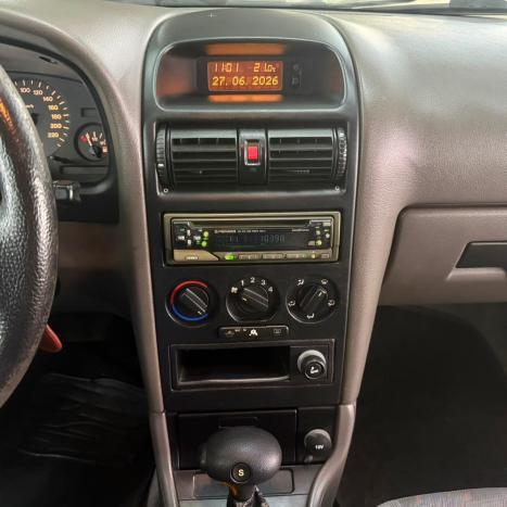CHEVROLET Astra Sedan 2.0 4P CD AUTOM�TICO, Foto 10