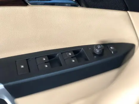 CHEVROLET Captiva Sport 2.4 16V SFI ECOTEC AUTOM�TICO, Foto 11