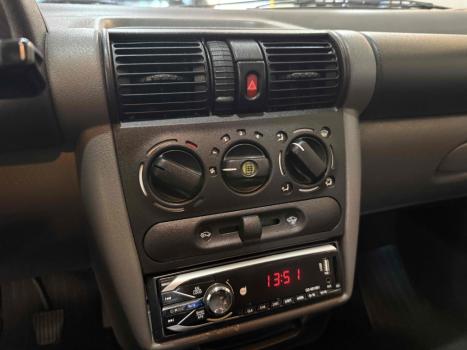 CHEVROLET Classic Sedan 1.0 4P, Foto 12