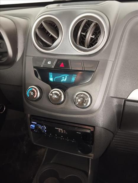 CHEVROLET Montana 1.4 FLEX LS, Foto 5