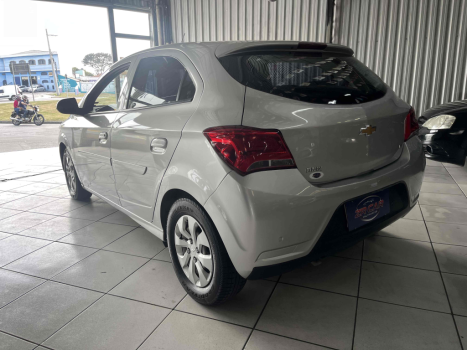 CHEVROLET Onix Hatch 1.0 4P FLEX LT, Foto 6