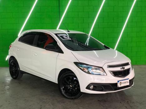 CHEVROLET Onix Hatch 1.4 4P FLEX LTZ AUTOMÁTICO, Foto 3 CHEVROLET Onix Hatch 1.4 4P FLEX LTZ AUTOMÁTICO, Foto 3