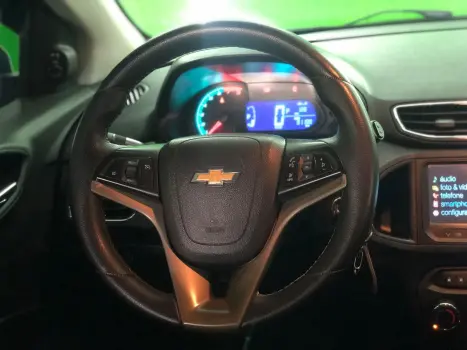 CHEVROLET Onix Hatch 1.4 4P FLEX LTZ AUTOMÁTICO, Foto 8 CHEVROLET Onix Hatch 1.4 4P FLEX LTZ AUTOMÁTICO, Foto 8