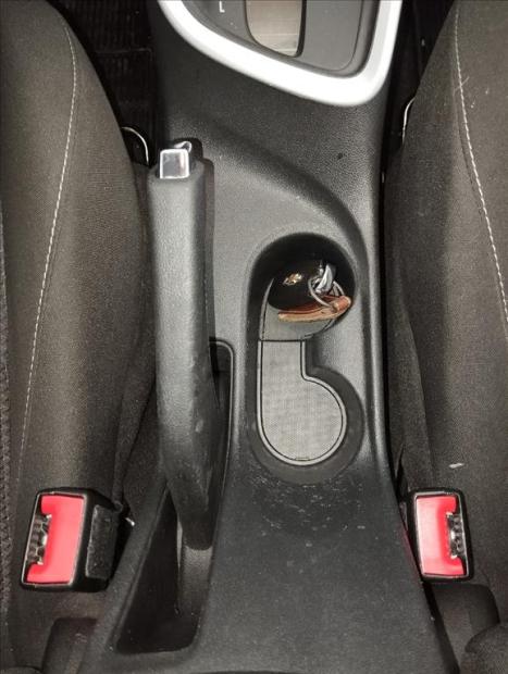 CHEVROLET Onix Hatch 1.0 4P FLEX LTZ TURBO AUTOMÁTICO, Foto 16 CHEVROLET Onix Hatch 1.0 4P FLEX LTZ TURBO AUTOMÁTICO, Foto 16