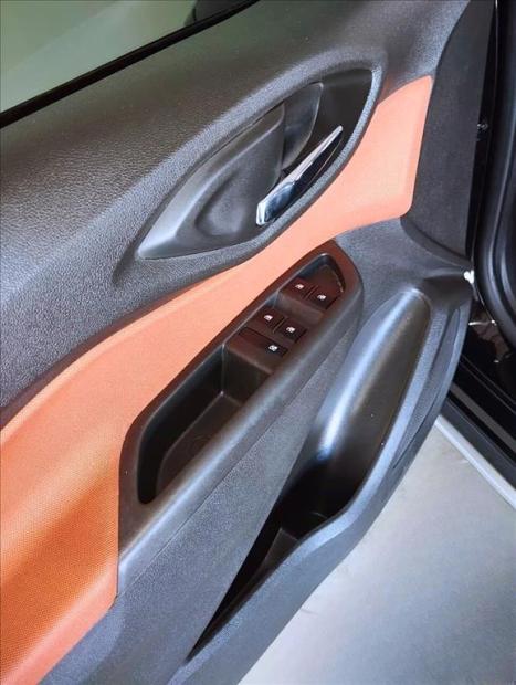 CHEVROLET Onix Hatch 1.4 4P FLEX ACTIV AUTOMTICO, Foto 8