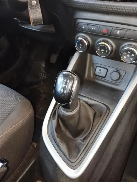 CHEVROLET Onix Hatch 1.0 4P FLEX LT, Foto 10