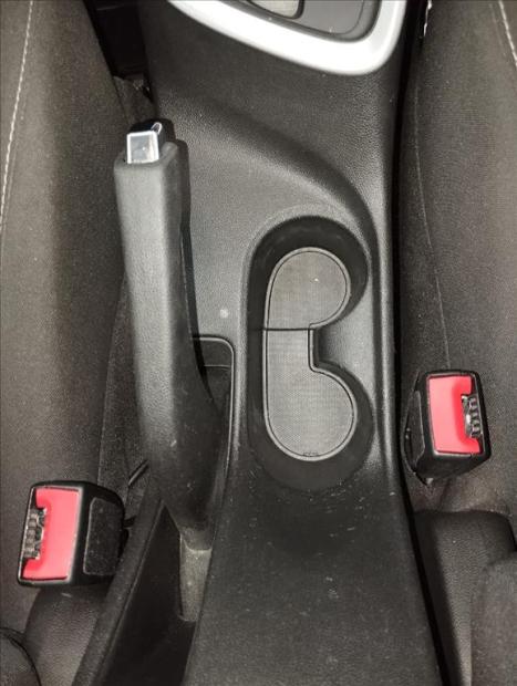 CHEVROLET Onix Hatch 1.0 12V 4P FLEX LT TURBO AUTOM�TICO, Foto 15